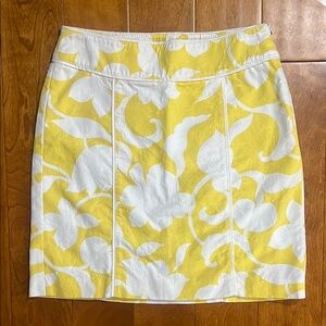 Ann Taylor Yellow & White Mini Pencil Skirt Size 6 Floral Cottagecore Fairy